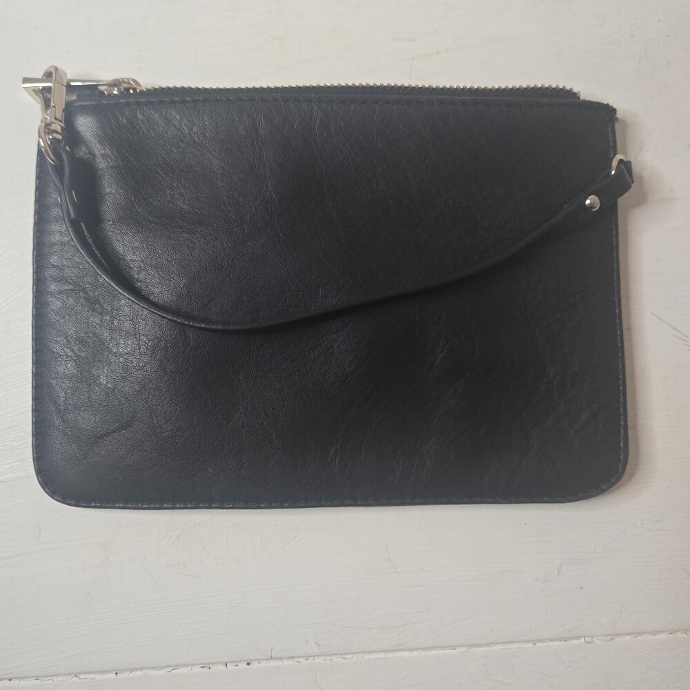 Clarks Black Leather Wristlet 8x5.5 inches preowned